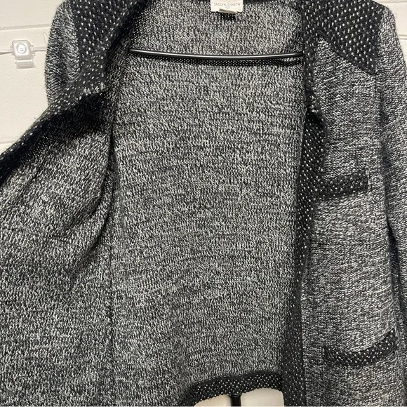 Jaclyn Smith Black & Gray Knit Open Front Cardigan Jacket Textured Sweater - Picture 2 of 6
